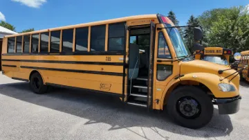 2016 Thomas C2 72P