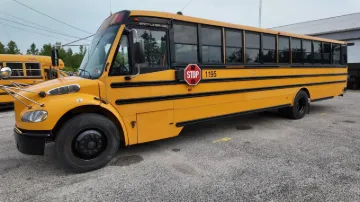 2011 FREIGHTLINER B2 Bus Chassis School Buses