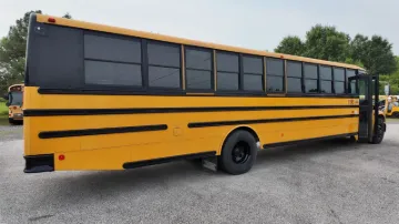 2011 FREIGHTLINER B2 Bus Chassis School Buses