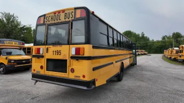 2011 FREIGHTLINER B2 Bus Chassis School Buses