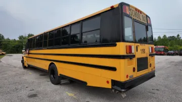 2011 FREIGHTLINER B2 Bus Chassis School Buses