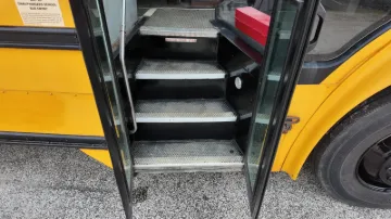 2011 FREIGHTLINER B2 Bus Chassis School Buses