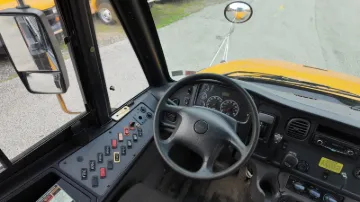 2011 FREIGHTLINER B2 Bus Chassis School Buses