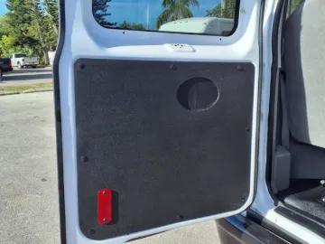 Picture of 2011 Ford E350 Super Duty Passenger Van