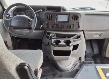 Picture of 2016 Ford E-450 Starcraft 12P ADA