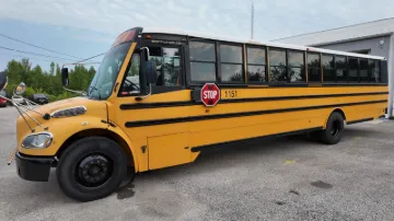 2011 FREIGHTLINER B2 Bus Chassis School Buses