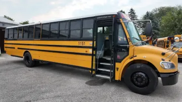 2011 FREIGHTLINER B2 Bus Chassis School Buses