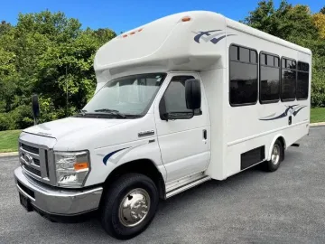 2018 Ford E450 ADA Shuttle Bus