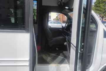 Picture of 2017 Chevrolet Express 3500 MFSAB