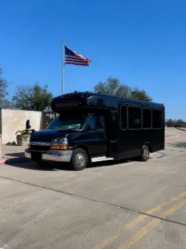 2013 Chevrolet Express 3500 Bus Shuttle Bus