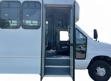 Picture of 2017 Ford E450 Shuttle Bus ADA