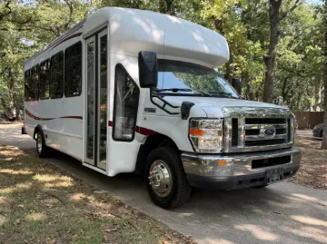 2008 Ford E-450 Starcraft 24P