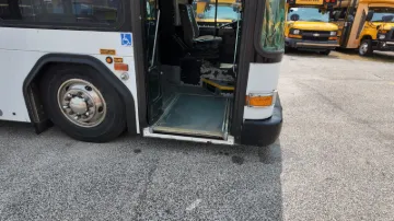 2002 GILLIG Low Floor Bus Transit Buses