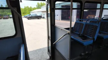 2002 GILLIG Low Floor Bus Transit Buses