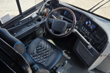 Picture of 2010 Volvo 9700
