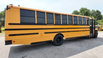 2016 Thomas C2 72P