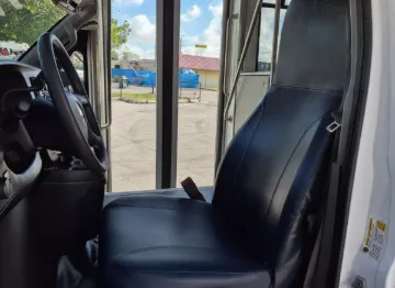 Picture of 2022 Chevrolet Express 4500 Shuttle Bus