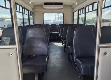 Picture of 2022 Chevrolet Express 4500 Shuttle Bus