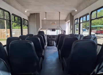 Picture of 2022 Chevrolet Express 4500 Shuttle Bus