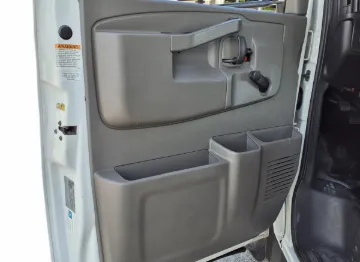 Picture of 2022 Chevrolet Express 4500 Shuttle Bus