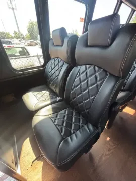 2016 Ford F650 Shuttle Bus