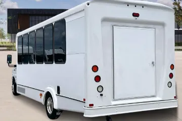Picture of 2019 Ford E450 Shuttle Bus