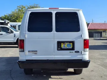 Picture of 2011 Ford Econoline Wagon Passenger Van