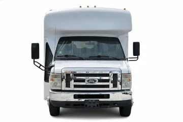 Picture of 2010 Ford E450 Shuttle Bus