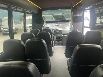Picture of 2016 Ford E450 Grech Motors Executive Shuttle Bus