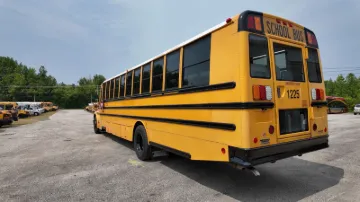 2012 FREIGHTLINER B2 Bus Chassis School Buses