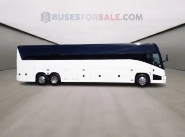 Picture of 2016 MCI J4500 Coach Coach Bus