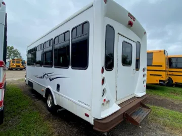 Picture of 2012 Ford E450 Starcraft Shuttle Bus ADA
