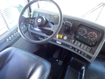 Picture of 2013 Thomas Built Buses Saf-T-Liner Mvp Ef Activity Bus