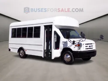 Picture of 2013 Starcraft Prodigy Shuttle Bus