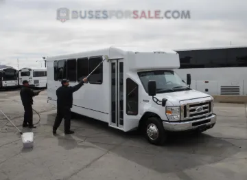 Picture of 2011 Thomas Built Saf T Liner Lift Equipped ADA School Bus