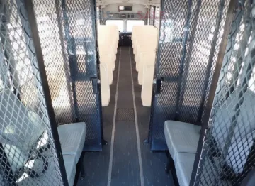 Picture of 2010 Thomas Built Buses Saf-T-Liner Hdx Prison Bus