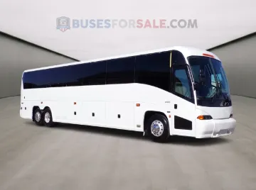 Picture of 2005 MCI J4500 Coach Coach Bus