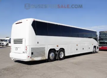 Picture of 2005 MCI J4500 Coach Coach Bus
