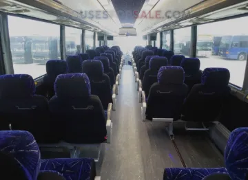 Picture of 2005 MCI J4500 Coach Coach Bus