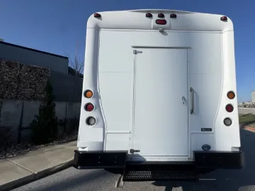 Picture of 2017 Freightliner Glaval Legacy Mid Size Bus