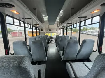 2013 Ford E450 Shuttle Bus