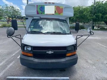 Picture of 2005 Chevrolet Express Girardin Shuttle Bus
