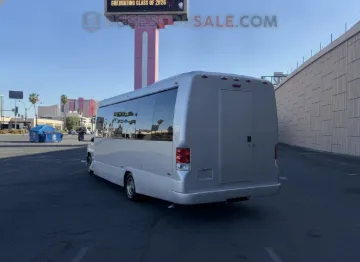 Picture of 2016 Ford E-450 Shuttle Bus