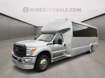 Picture of 2016 Ford F-550 Shuttle Bus ADA