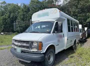 Picture of 2002 Chevrolet Express 3500 Girardin Shuttle Bus