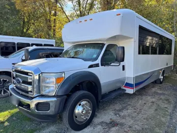 Picture of 2015 F550 Starcraft Xl Shuttle Bus