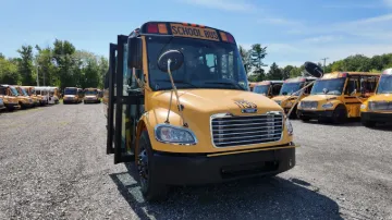 2011 Thomas C2 81P 