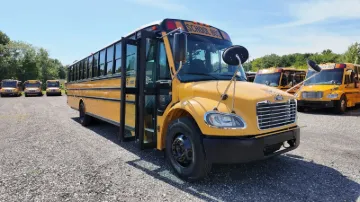 2011 Thomas C2 81P 