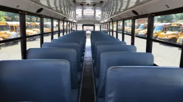 2011 Thomas C2 81P 