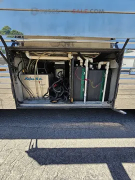 Picture of 2003 Prevost XLII Motorhome